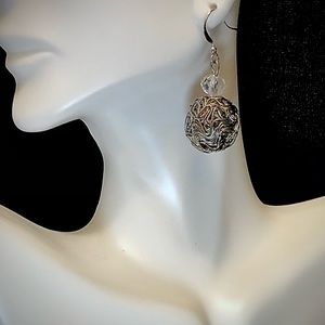 Sophia & Kate | NWT Dangling Earrings